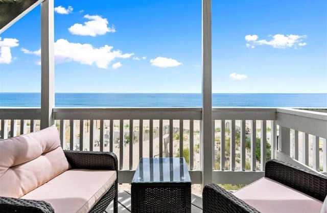 Beachfront | Panoramic Views | "Oceanfront Oasis"