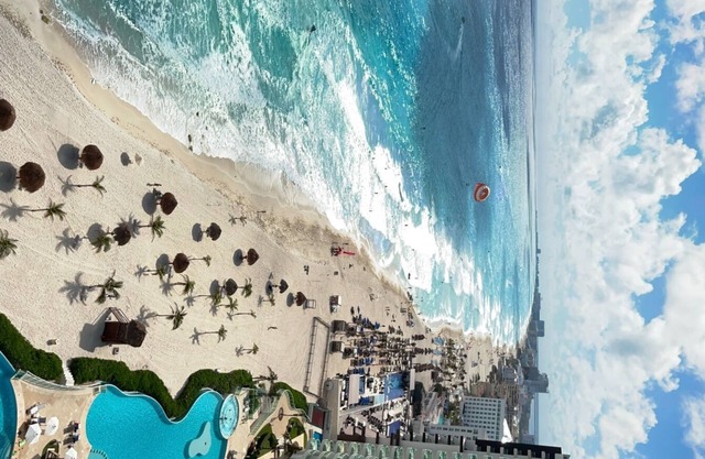 BEACHFRONT RESORT 3BR-3 BATHT ULTRA LUXURY 360 DEGREE VIEW NEAR LE BLANC