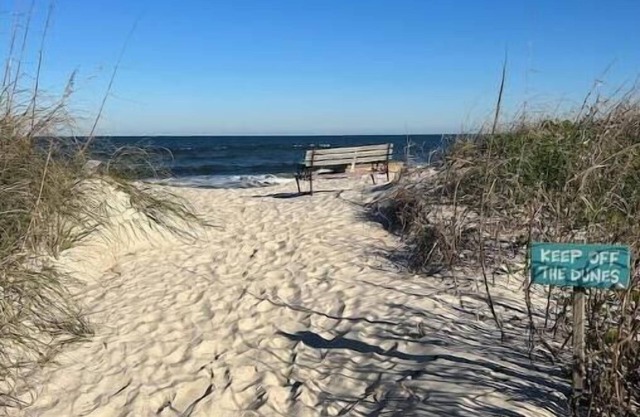 Beachside, dog-friendly Home with golf cart and beach access!