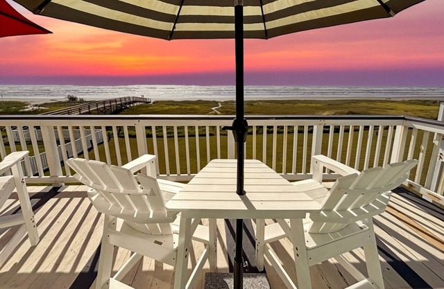 Beachwaves Beach House