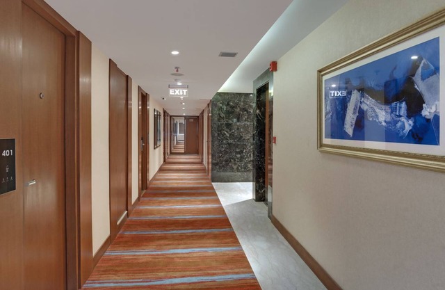 Beacon Hotel Nirman Vihar New Delhi