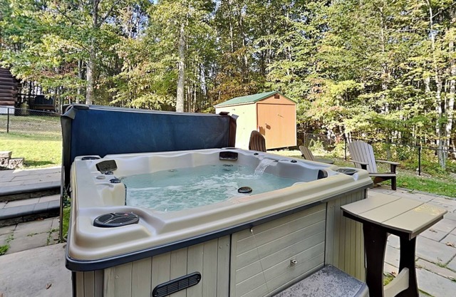 Bear Paws | Private Hot Tub, Near Amenities