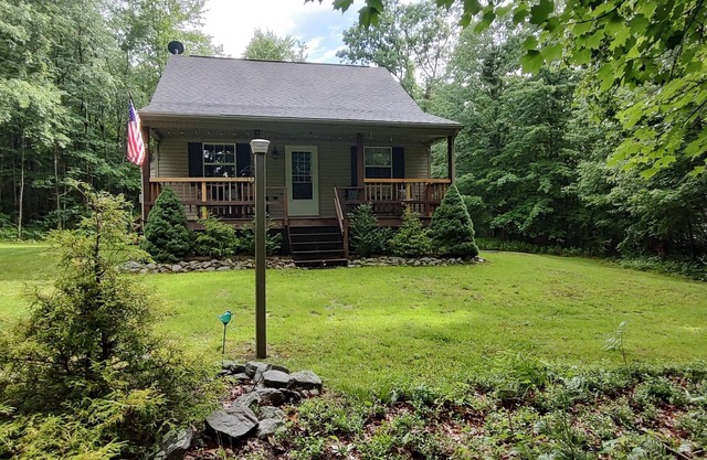 Bear Run – Cozy Rustic Cabin with Modern Comforts