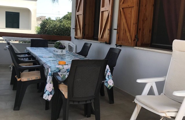 Bear Tower, Wi Fi, terrace, garden, parking, 150 m from the beach
