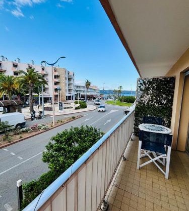 Beau T2, aperçu mer et accès plage