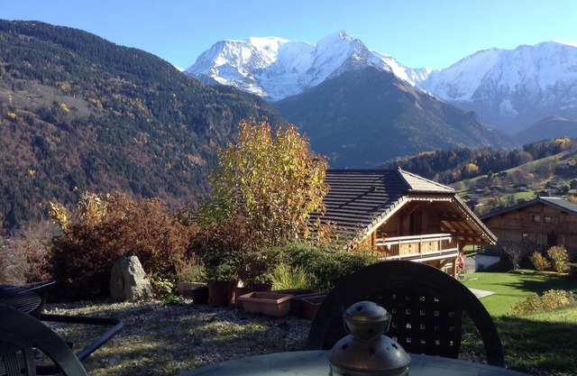 Beautiful apartment with a magnificent view of Mont Blanc