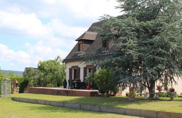 BEAUTIFUL NORMAN HOUSE