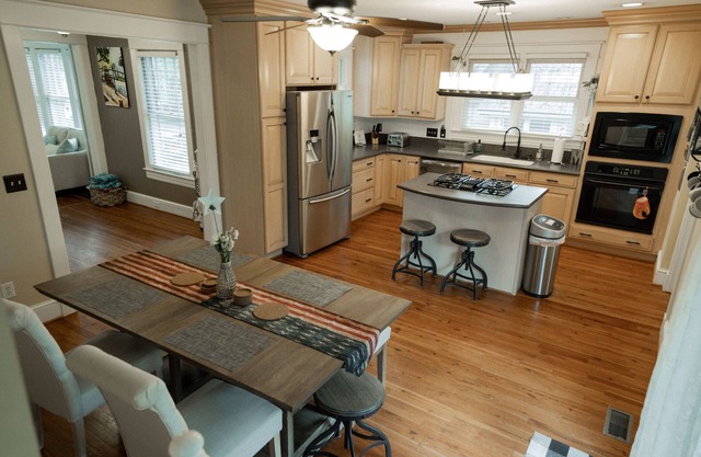 Beautiful 1920's Craftsman-Downtown Southern Pines