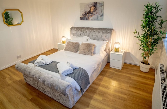 Beautiful 2 bed apartment in slough