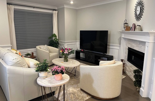 Beautiful 3-Bedroom Home only 20 minutes away from New York