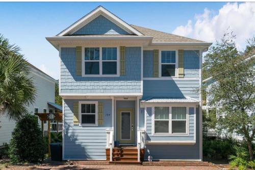 Beautiful 4 bedroom near Rosemary Beach!