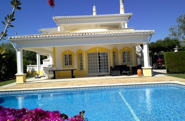 Beautiful 4 bedroom villa in the Alto Golf