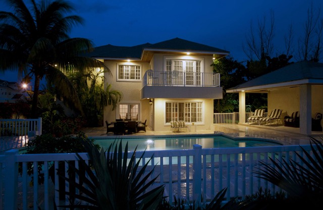 Beautiful 4bd rm home near Saunders Beach BOOK NOW! ENJ A RND OF GOLF