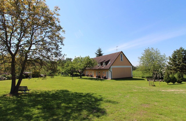 Beautiful apartment for 5 guests with WIFI, patio, pets allowed and panoramic view