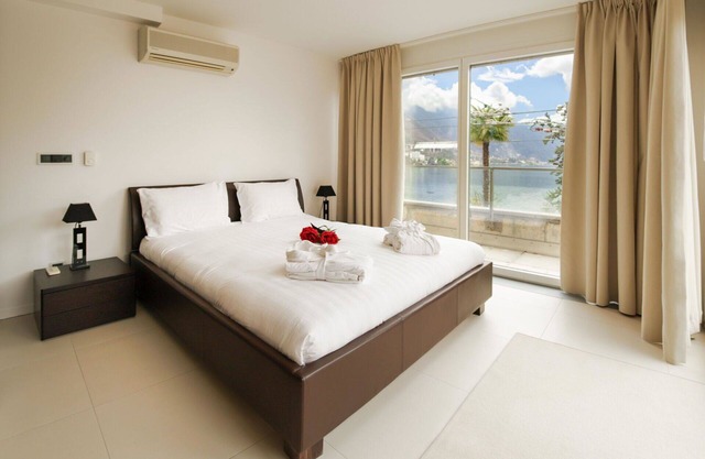 Beautiful apartment for 3 people with pool, WIFI, A/C, TV, terrace and panoramic view