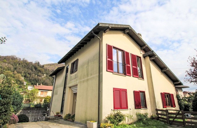 Beautiful apartment for 2 people with WIFI, TV and balcony