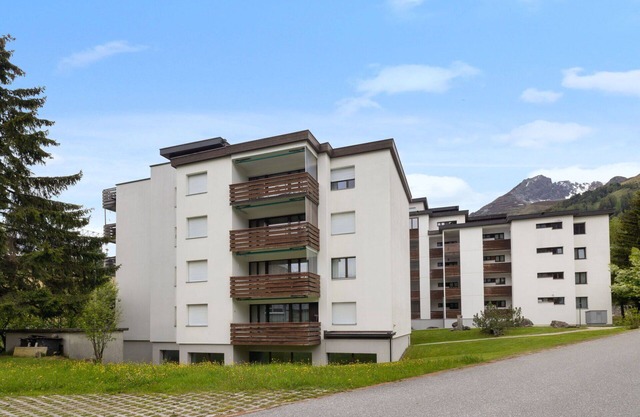 Beautiful apartment for 6 people with WIFI, pool, TV and balcony