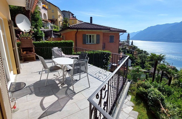Beautiful apartment for 4 people with TV, terrace and pets allowed