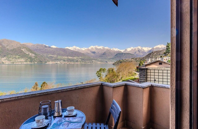 Beautiful apartment for 4 people with WIFI, TV, balcony and panoramic view