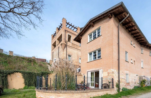 Beautiful apartment for 4 people with pool, WIFI, TV, terrace, pets allowed and parking