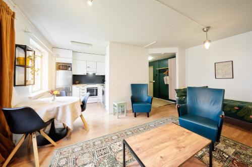 Beautiful apartment, free parking