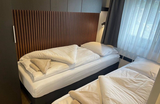 Beautiful apartment in villa for 4 people with WIFI, TV, terrace and parking