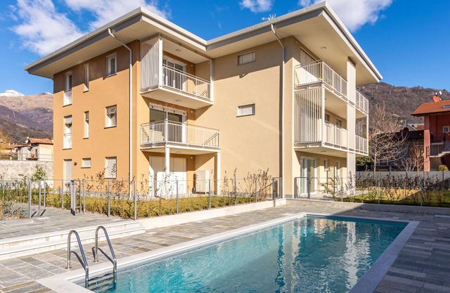 Beautiful apartment for 4 people with pool, WIFI, A/C, TV and balcony