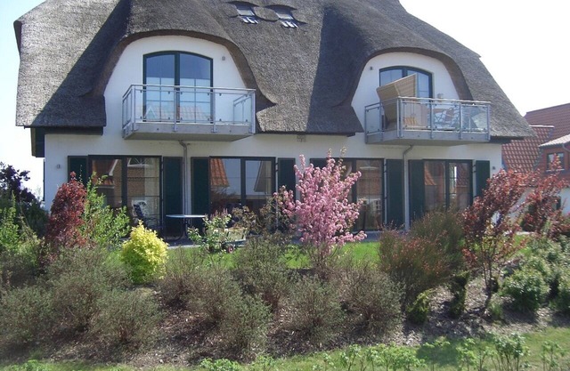Beautiful apartment Ostseeblick for 5 people, comfortable, quiet and close to the beach!