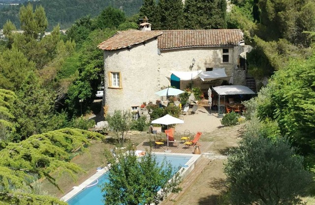 Beautiful atypical house in Drôme Provençale