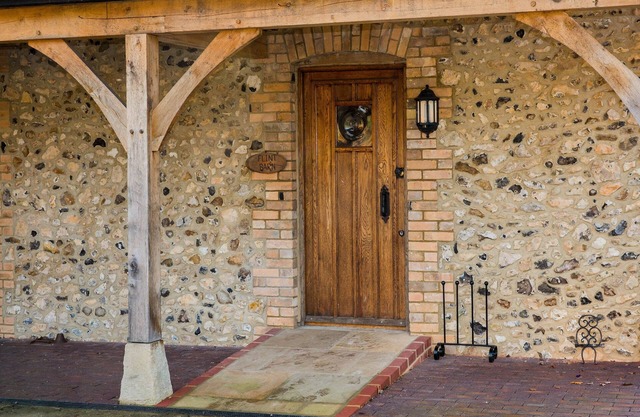 Beautiful Barn With Outstanding Views And High Quality Facilities