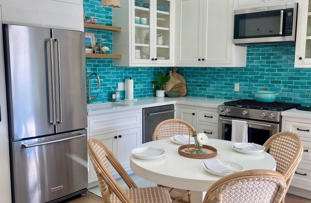 Beautiful Beach Vibe Cottage in Los Olivos