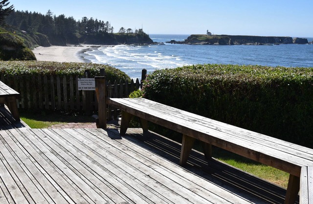 Beautiful Beachfront Home on Lighthouse Beach