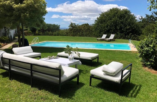 Beautiful Bishopscourt home with views