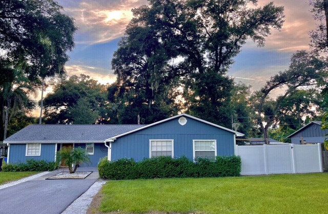 Beautiful Boho style Villa in the Tampa area