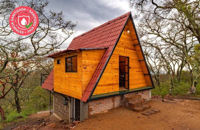 Beautiful Cabin in the woods l Pet Friendly l Bbq