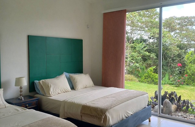 Beautiful & Comfortable Suite In The Country Side