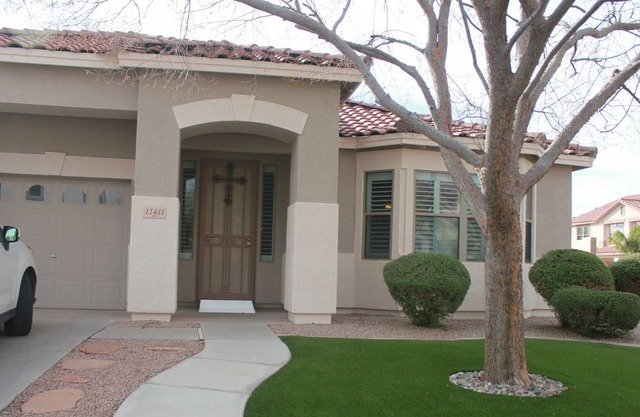 Beautiful/Comfy/Love Pets/Pool/Patio/WC Access/Near 202S /N & Gateway Airport