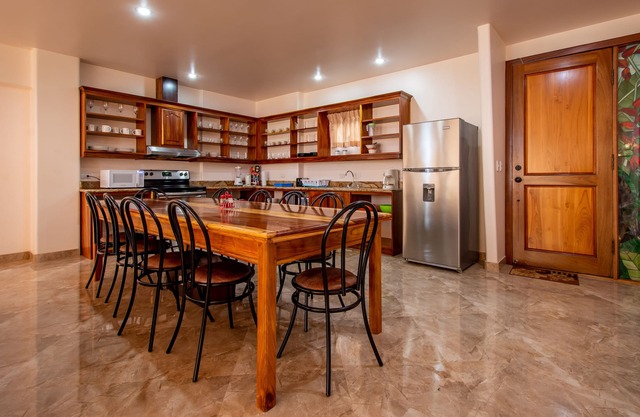 BEAUTIFUL CONDO SUITE 3B/2B IN LAKE ARENAL