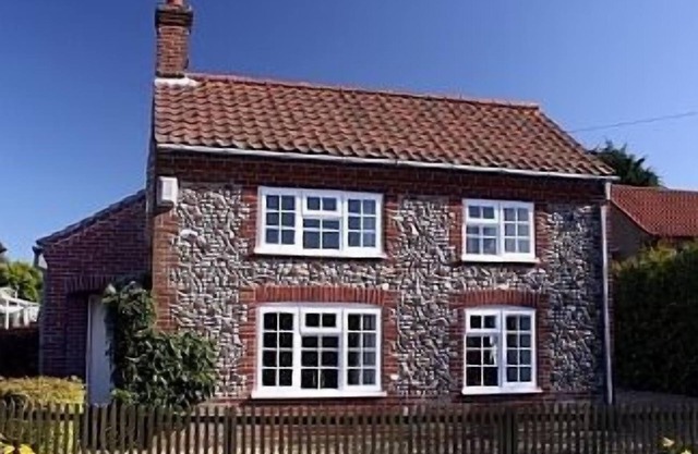 Beautiful, Detached, Traditional Norfolk Cottage In Quiet Village Location.