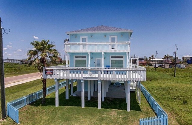 Beautiful family vacation home. Clean, comfy, and serene.
