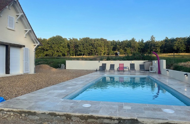 Beautiful renovated farmhouse with 10m pool in the middle of the forest