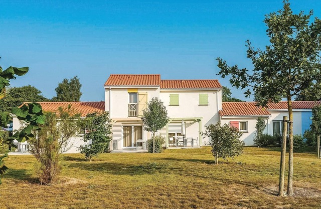 Beautiful home in Talmont Saint Hilaire