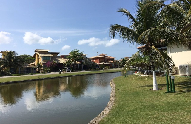 Beautiful house in the best Manguinhos condo