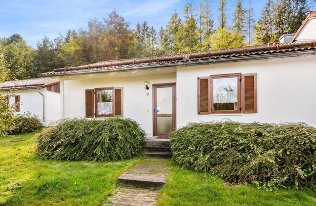 Beautiful home in Falkenstein with WiFi