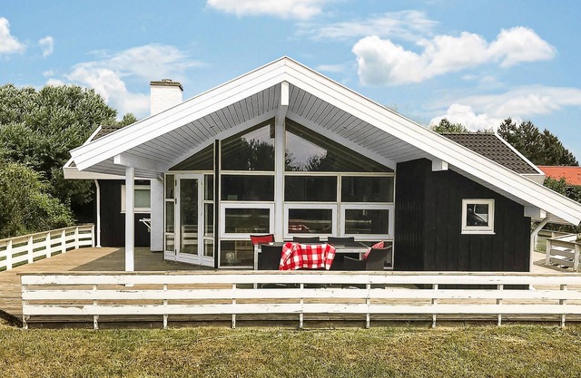 Beautiful home in Nakskov with sauna