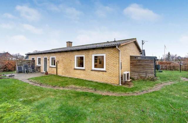 Beautiful home in Nakskov with kitchen