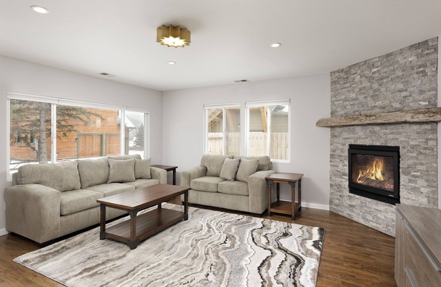Beautiful Home in Willits!