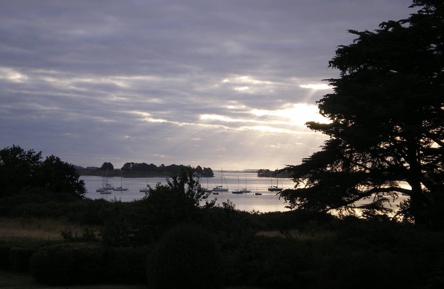 Beautiful home on the Gulf of Morbihan South Brittany