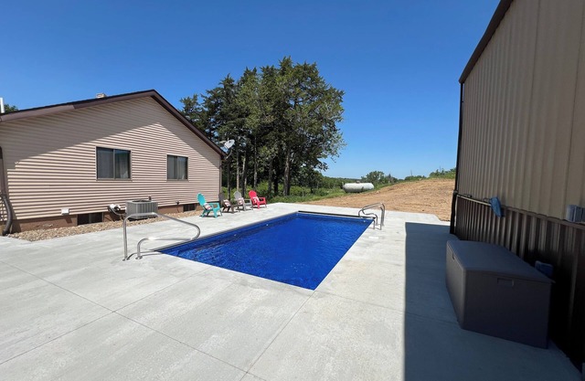 Beautiful house on Lake Rathbun with in-ground pool & 50-amp camper hookup