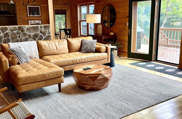Beautiful lakefront home on Trout Lake